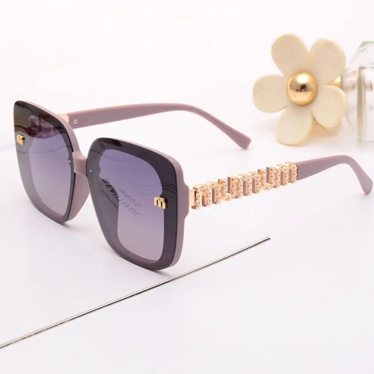 

2025 New Trendy Polarized Sunglasses Women Luxury Versatile Fashion Letters Oversized TAC Sun Glasses Ladies Gafas De Sol UV400
