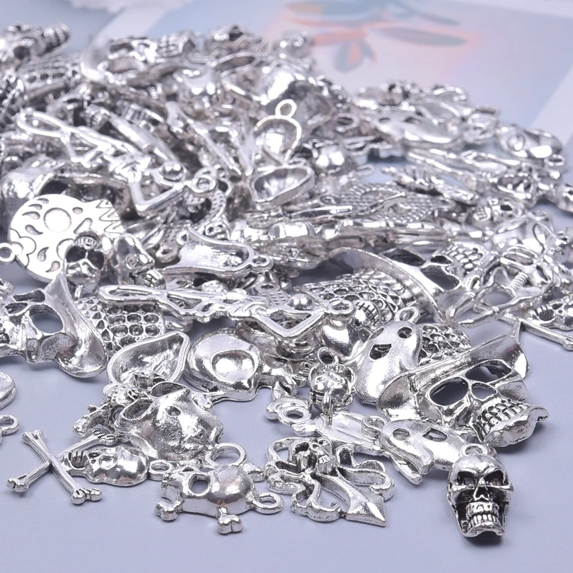 30Pcs Metal Random Retro Set Puppy Fish Owl Bone Spoon Shape Design DIY Jewelry Making Necklace Accessories Crafts Alloy Pendant
