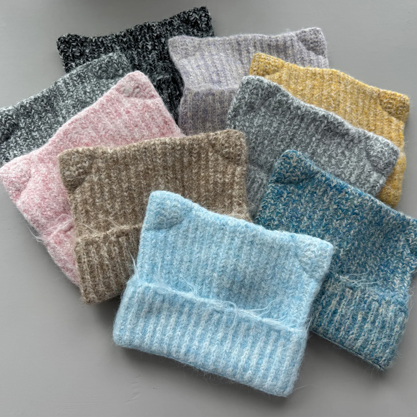 

Korea 2025 New Autumn and Winter Thickened Warm Cat Ear Wool Knitted Hat Women Winter Knitted Beanie Cap