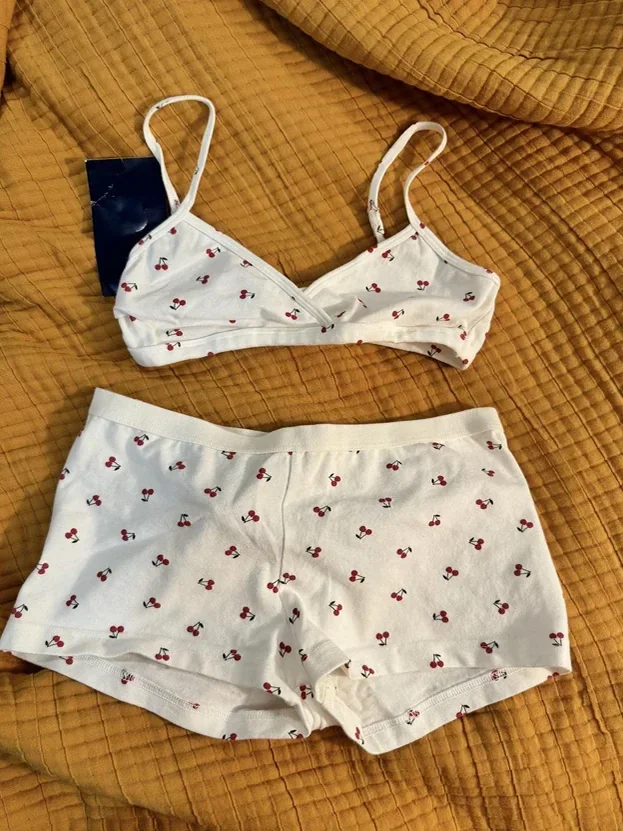 Women Cherry Print Cotton Bra Shorts 2 Pieces Set Sexy V-neck Slim Bras With Straight Short Pants Summer Sweet Home Pajama Sets