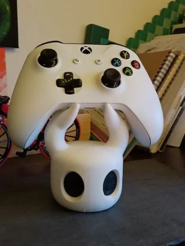 Universal Game Controller Stand, Compatible with PS4/PS5/Switch, Hollow Knight Theme, Cool Desktop Display