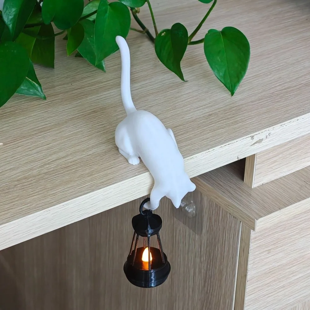 3D Printed Cat-Shaped Wall Hook Inverted Hanging Cartoon Wall Key Rack with Lantern Creative Wall Hanger Ornaments