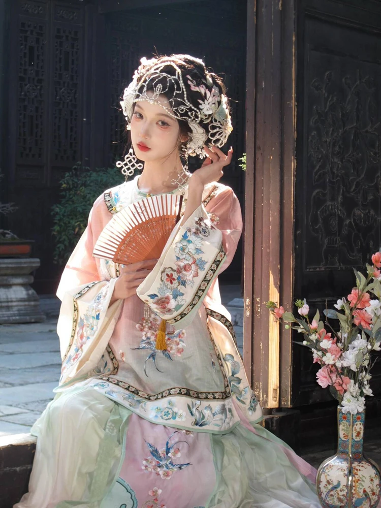 

Китайский традиционный женский комплект одежды Ханьфу с градиентным принтом и вышивкой в стиле Heavy Industry, модный костюм для фотосессий