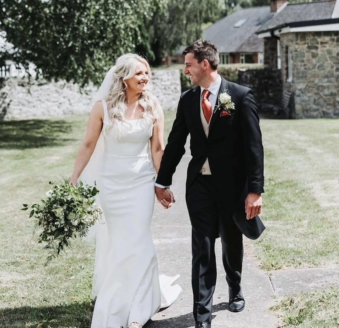 Robe De mariée en Satin élégante, style sirène, col carré, dos nu, pour femmes, personnalisée aux mesures, 2024