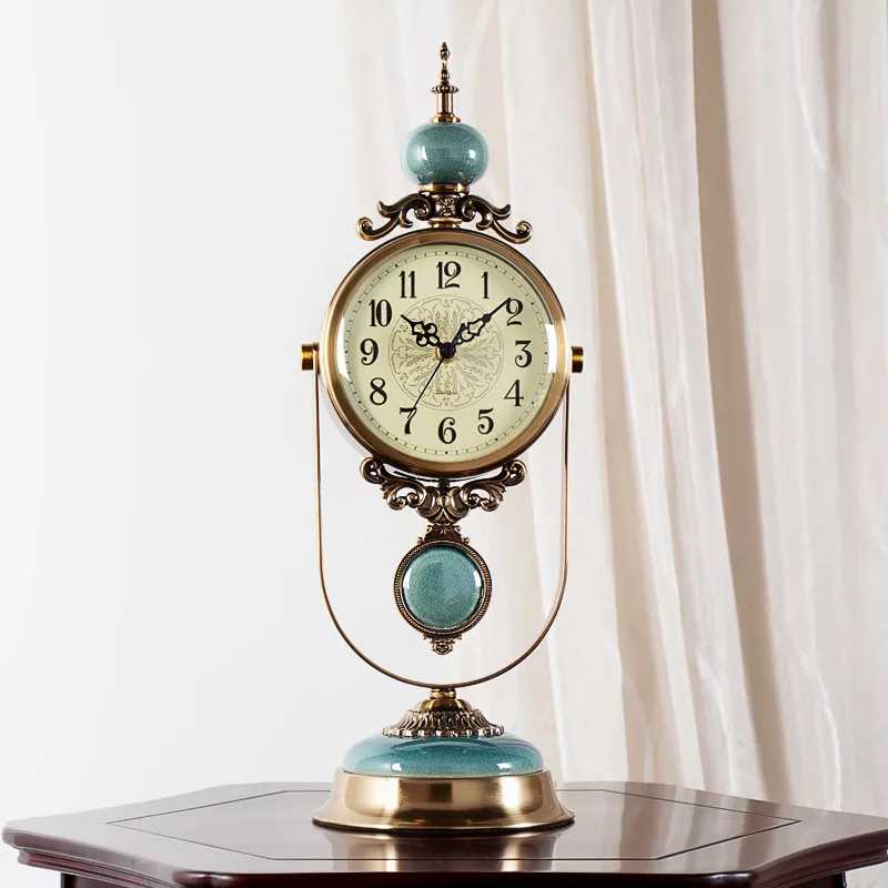 American retro table clock European light luxury silent metal clock vintage aesthetic электронные часы настольные home furniture