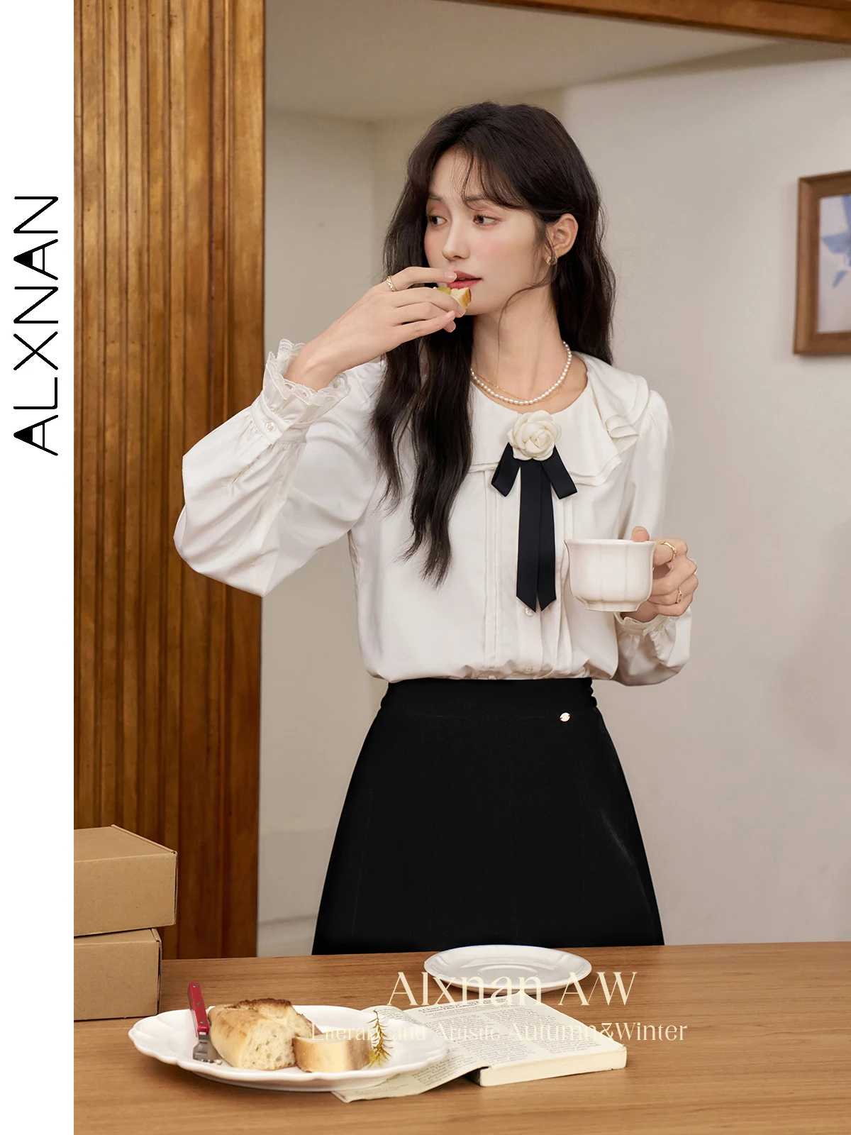 

ALXNAN Women Autumn Fashion Shirt 2024 New Ruffled Neck Ruffled Sleeve Three-dimensional Decoration Shirt Female L39617