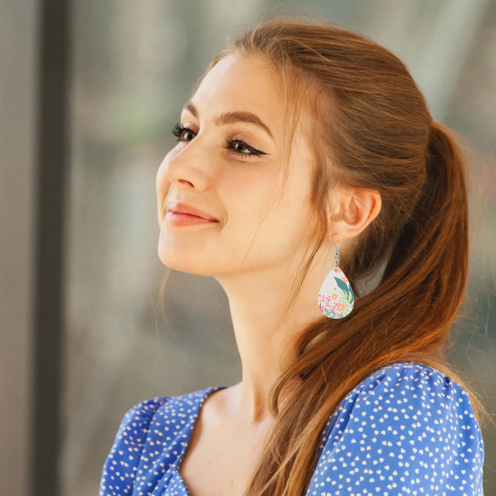 

30Pcs Wooden Sublimation Earring Blanks Strong Iron Hooks Eye-Catching DIY Jewelry Crafting Decoration Gift Idea