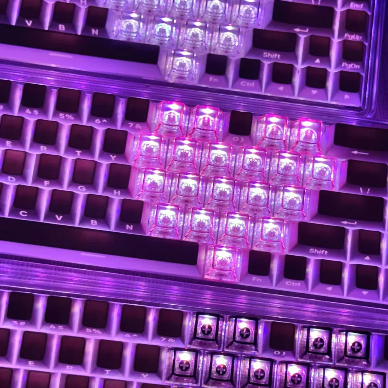 Love keycap PC material Original highly adaptable magnetic axis keyboard