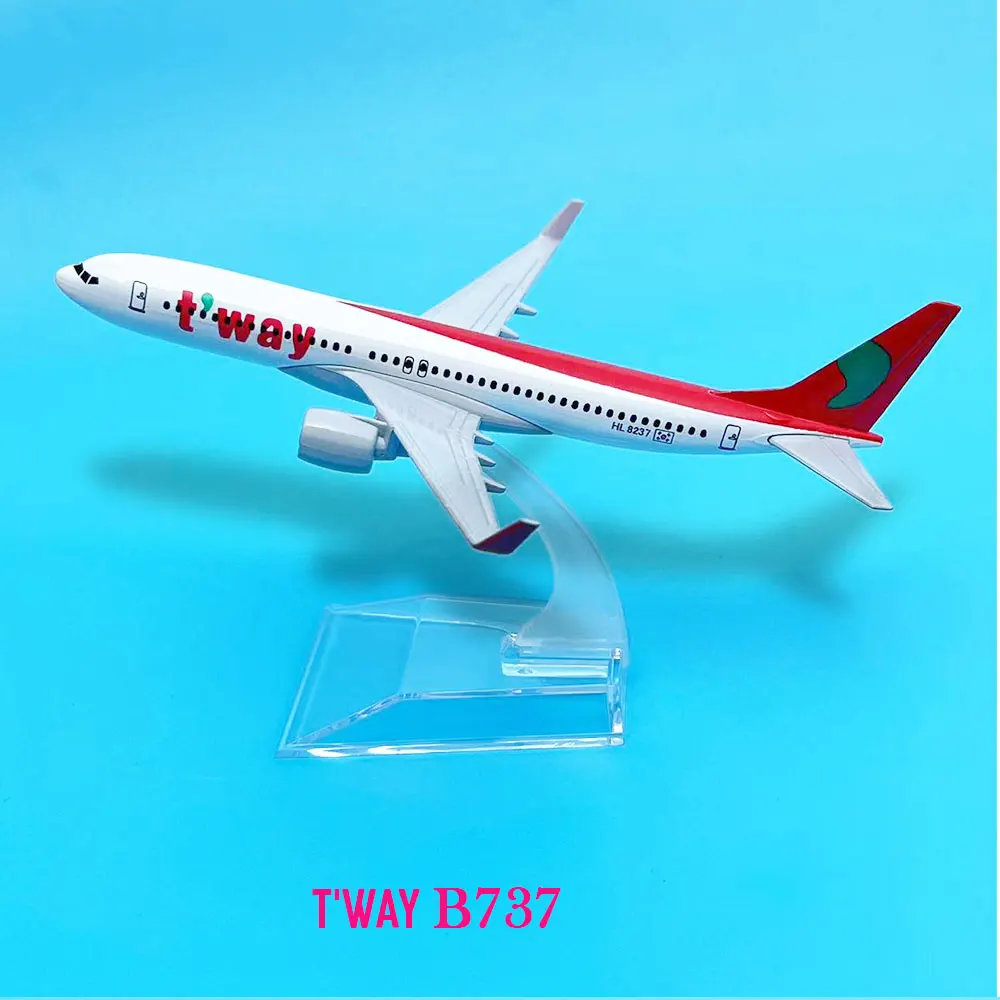 Scale 1:400 TWAY B737 Airlines Boeing Aircraft Model - Ideal Addition to any Diecast Aircraft Collection