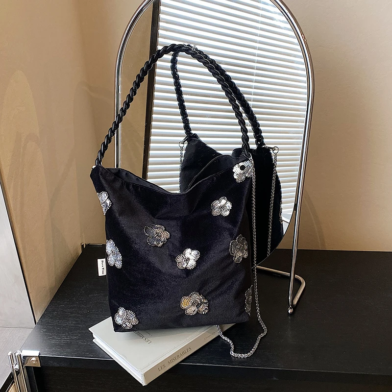 

Модные сумки через плечо с застежкой-хасп, хит продаж, универсальные, с декором из пайеток и цветов, повседневные, вместительные, для поездок на работу, женские сумки