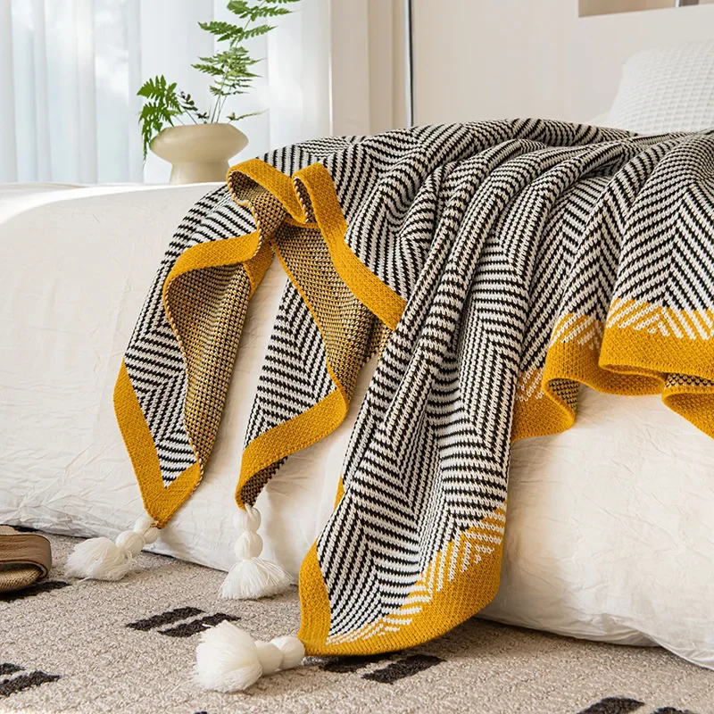 Nordic Sofa Blanket Diagonal Stripe Knitted Shawl Blanket Autumn Winter Home Decor Office Nap Bedspread Warm Bed Tail Cover