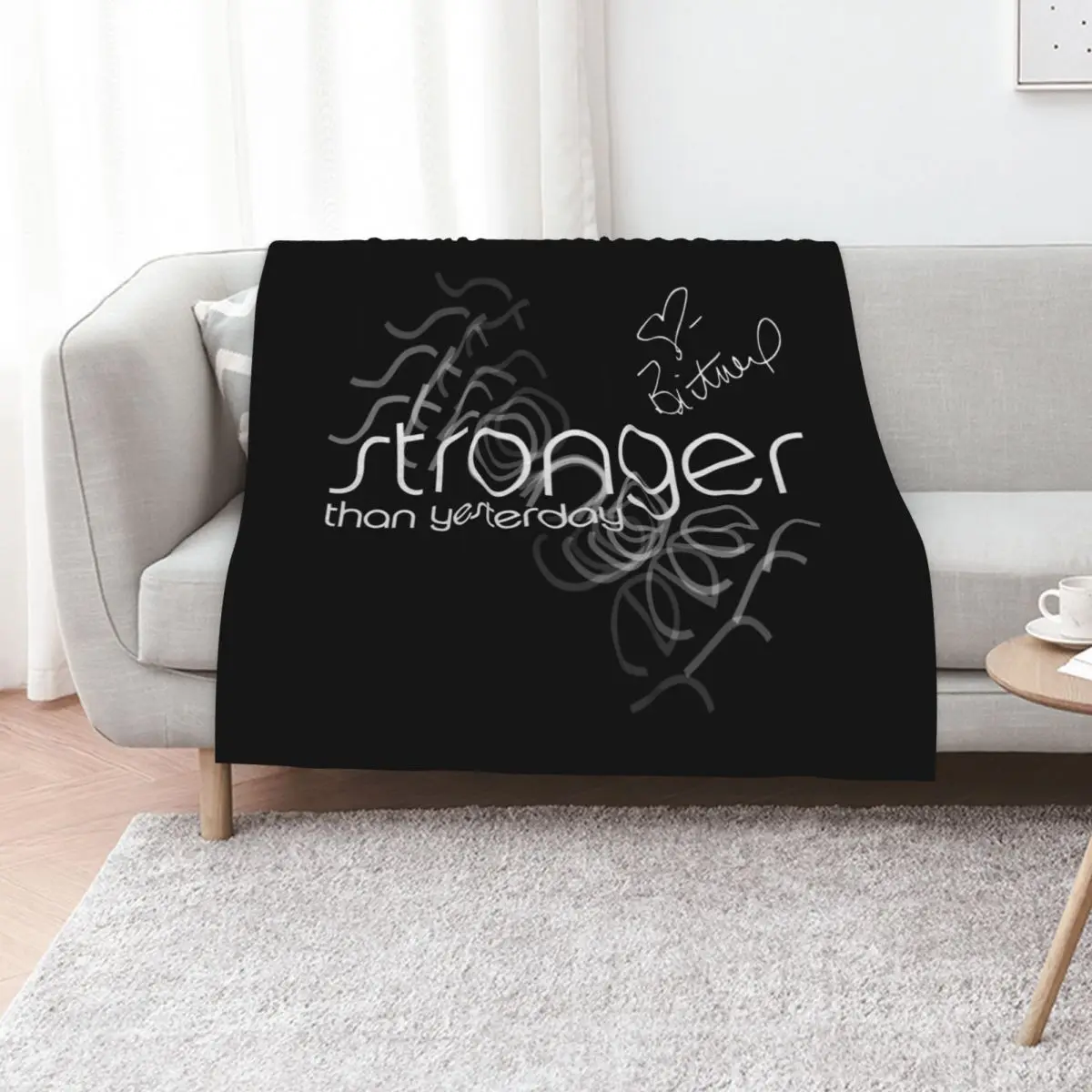 Manta con la firma de Britney Spears y el logotipo Stronger, más resistente que ayer, suave y transpirable para dormir por la noche.