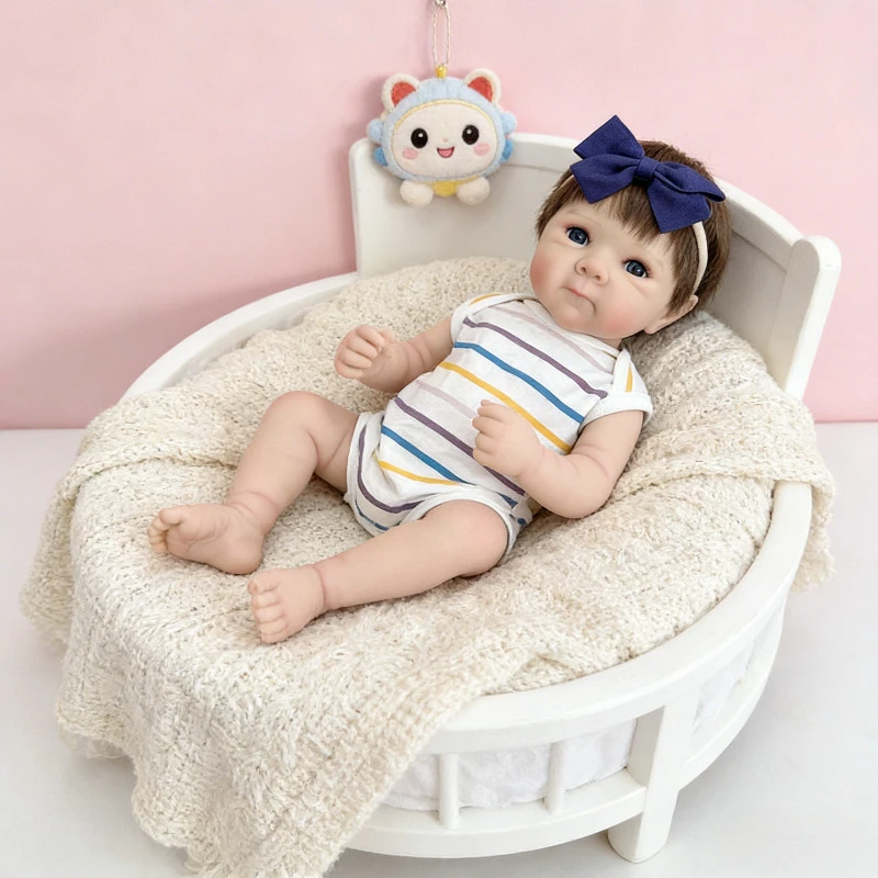 

19inch 48cm Lifelike Dolls Bettie Full Vinyl Body Small Doll Toy