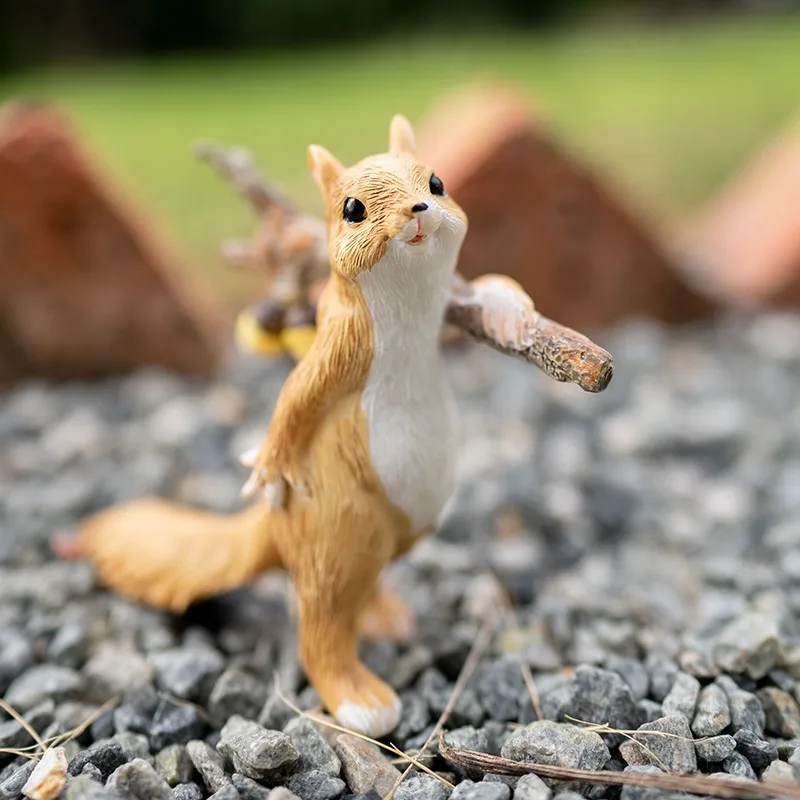 Lovely Squirrel Animal Figurine  Miniatures Fairy Garden Ornaments Home Decoration Friends Gift Bonsai Dollhouse Decor