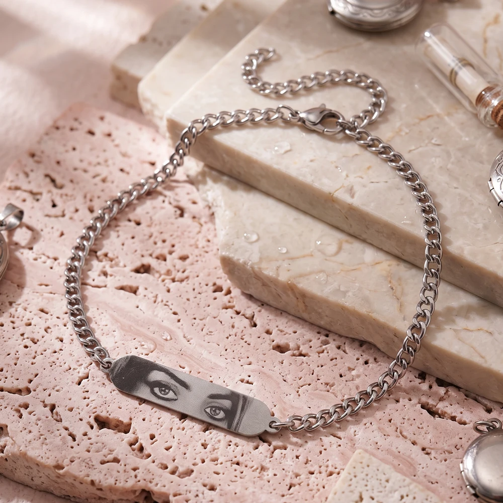 Custom Engraved Eye Portrait Bracelet For Couples Personalized Facial Eye Bracelet Bangle Valentine's Day Gift For Him Wife