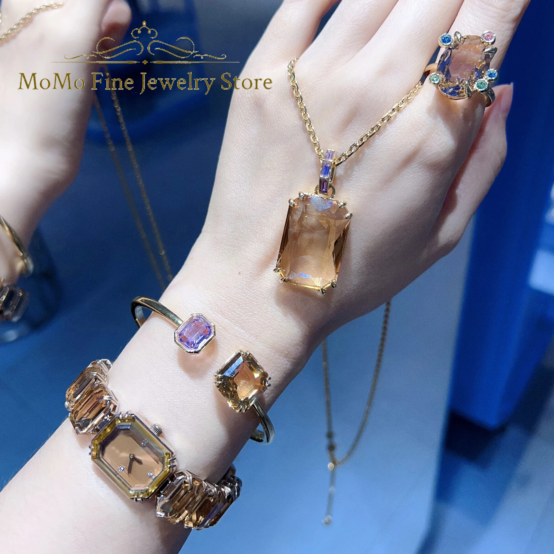 

2025 New Trend Fine Jewelry Set Charming Gold Crystal Fashion Luxury Necklace Bracelet Earrings as an Anniversary Gift for Women