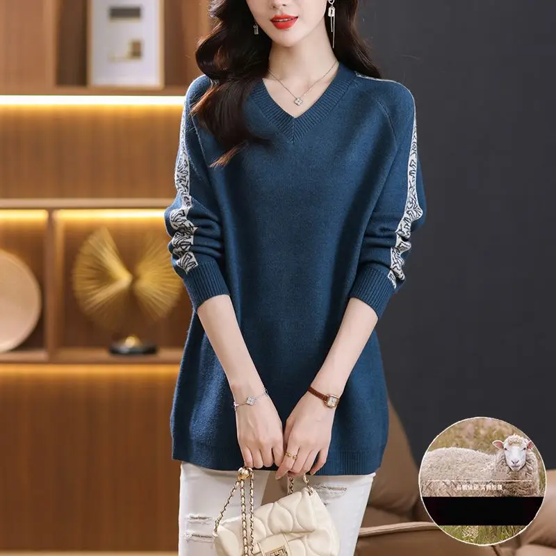 Korean Version Sweater Women\'s 2024 New Patchwork V-neck Fashion Solid Color Loose Western Style Long Sleeved Knitted Tops