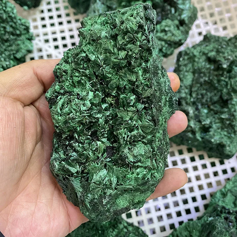 50/100g bag Natural Green Malachite Stone rough Crystal Clastic Rock Cube Collectible Minerals Specimen for Home Decor