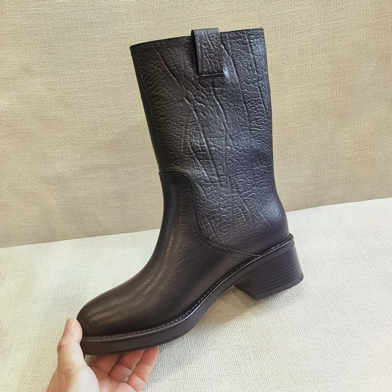 2026 scarpe invernali nuove da donna stivali a metà polpaccio in vera pelle punta tonda moda scarpe con tacco spesso stivali invernali con plateau neri retrò