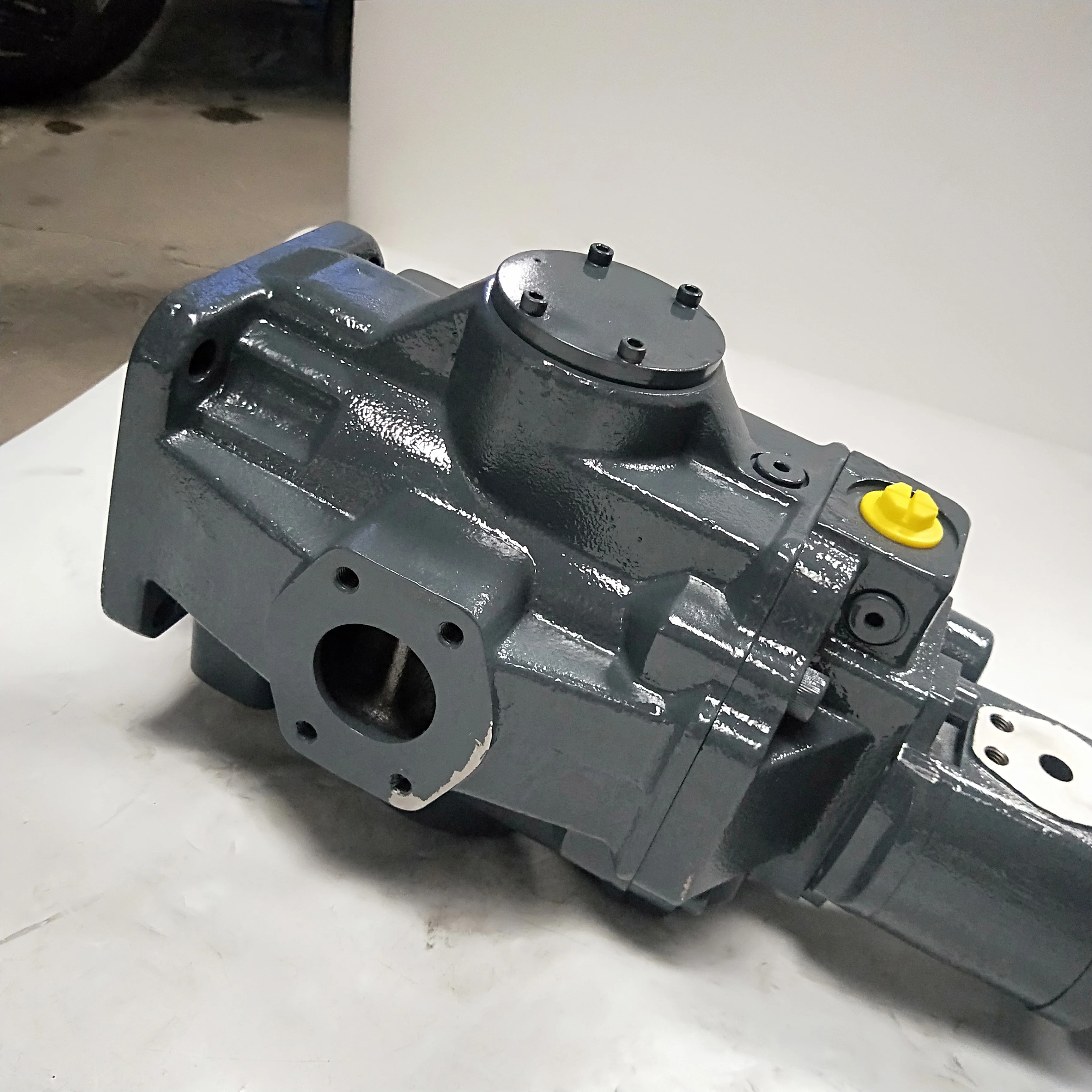 zhenyuan A10V uchida hydraulic pump A10VD17 A10VD28 A10VD71 A10VD43 A10VD43SR1RS5-972-5  A10VD43