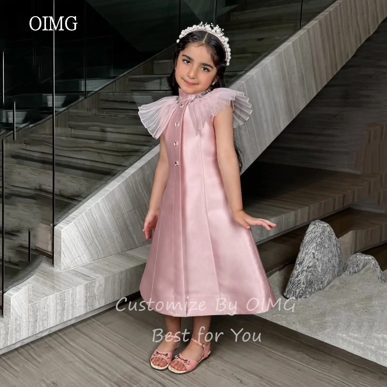 OIMG สีชมพู Ruffles สูงคอสายชุดเดรสดอกไม้แขนกุดงานแต่งงานชุดเข่าความยาวชุดวันเกิดที่กําหนดเอง