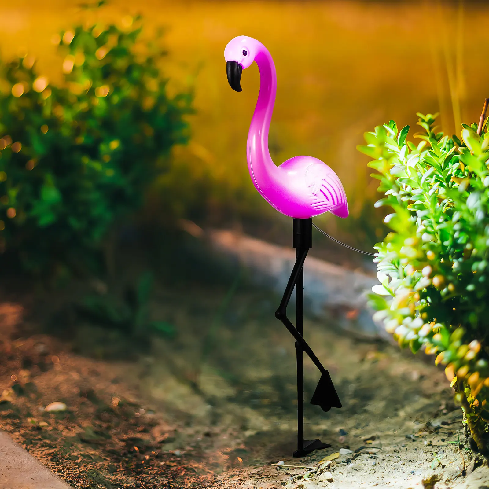 1Pcs Solar Flamingo Pattern Lawn Light Outdoor Garden Lighting Long Working Time Clear Plastic Lens Ground Spotlight Waterproof