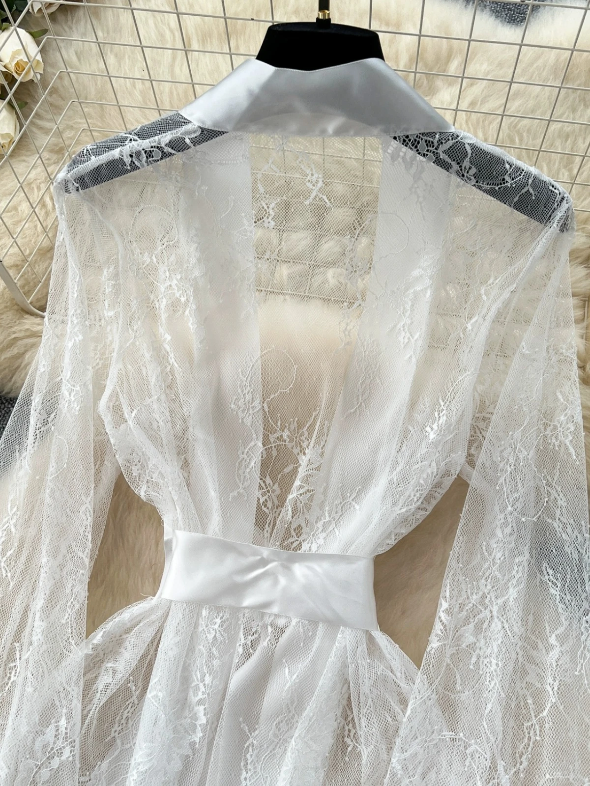 2026년 신상 가을 여성 섹시 우아한 플레어 슬리브 레이스 가디건 솔리드 컬러 리본 레이스업 루즈 캐주얼 롱 얇은 탑