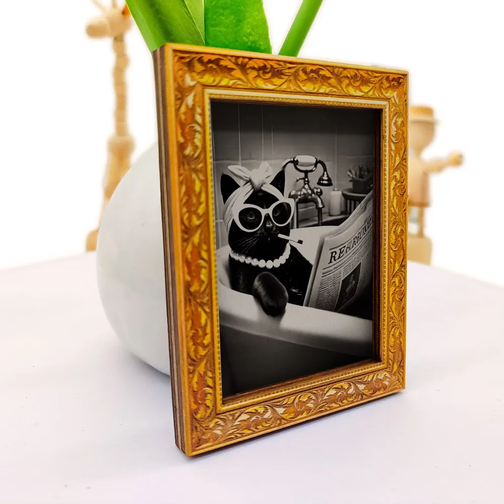 Quirky Gift: Personalized Simple Cat Mona Lisa Retro Cute Pattern Soft Magnetic Photo Frame Refrigerator Magnet