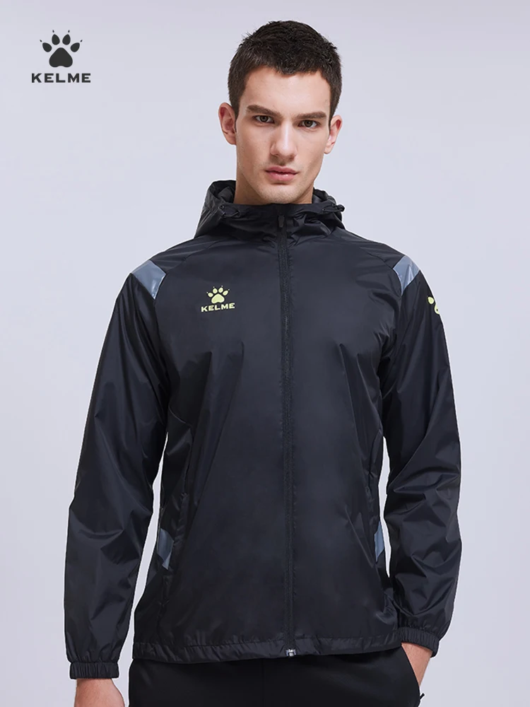 Kelme Training Football Raincoat Men\'s Autumn Fitness Running Hooded Outdoor Sports Coat Water Splashing Resistant Hooded Jacke