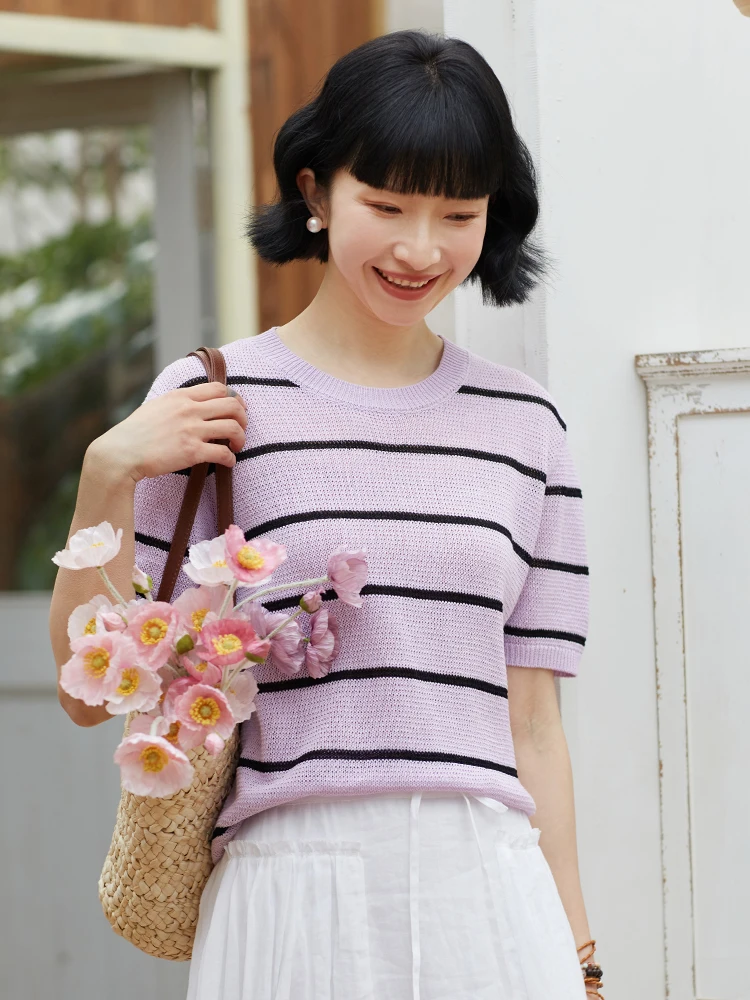 

Фиолетовая полосатая футболка женская A56 Wood Hibiscus Still 2024 Весна-Лето Новинка из смесового хлопка и шелка с коротким рукавом и круглым вырезом