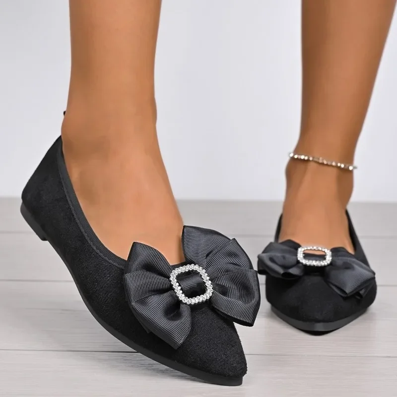 

Plus Size 2025 New Slip on Women's Flats Outdoor Pointed Toe Shallow Bow Tie Soft Sole Flats Comfortable Casual Walking Shoes