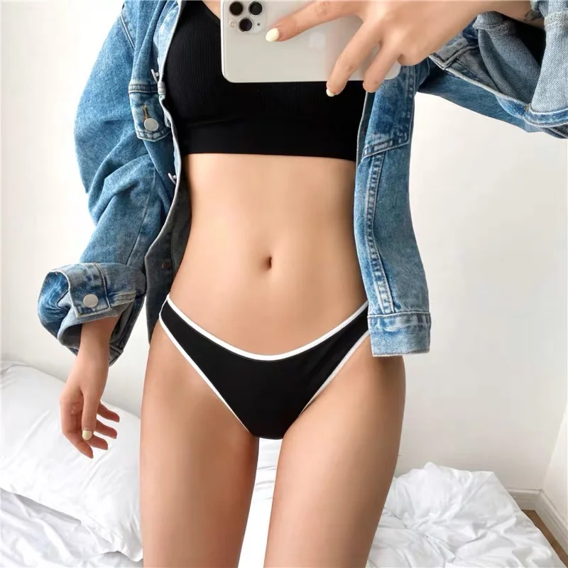 2023 New Women\'s Underwear Cotton Seamless Stripes Panties Soild Color Skin- friendly Lingerie Woman Panty Low Waist