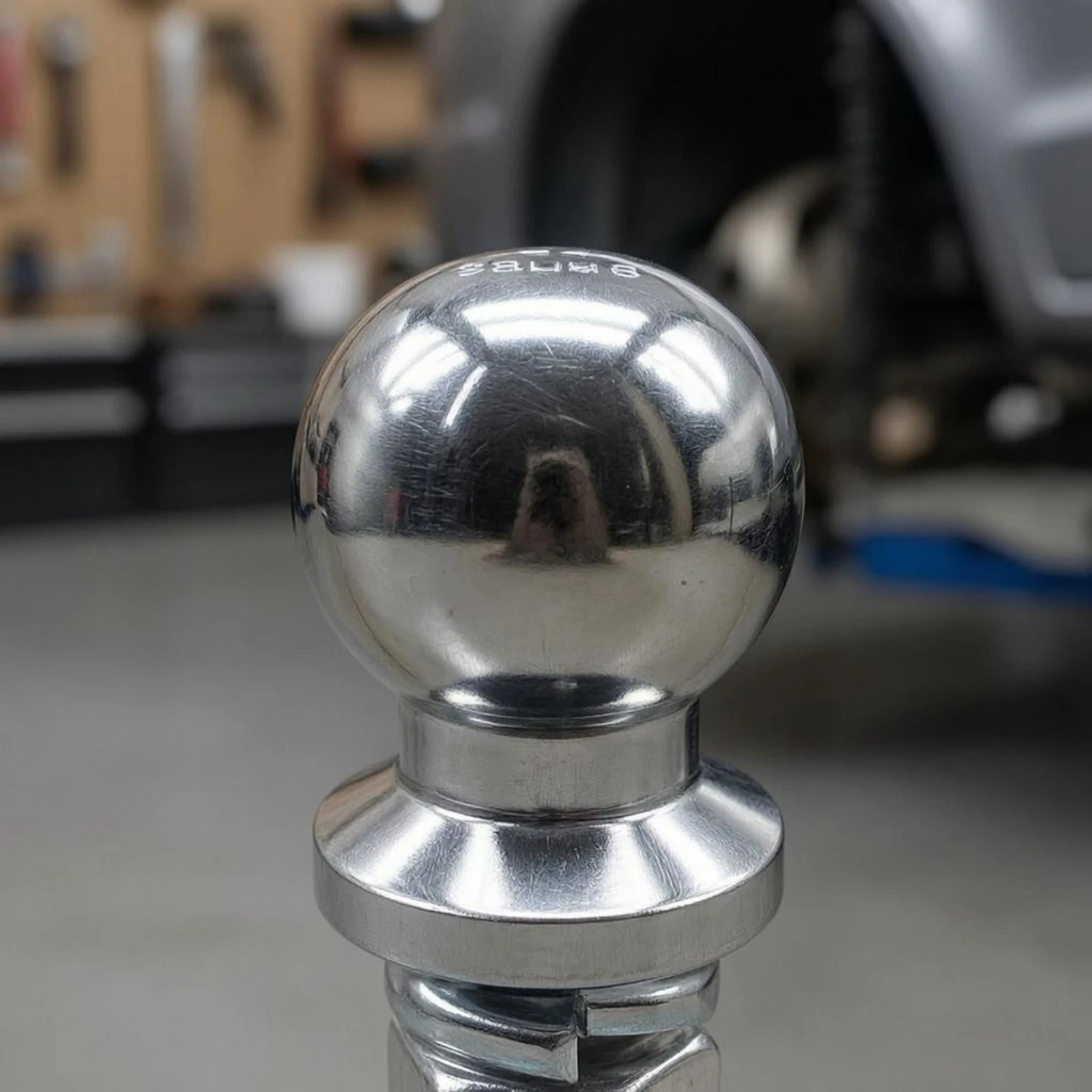 

Tow Hitch Ball Threaded Shank Tow Ball Attachment Towing Hardware Polished Metal Vehicle Part Corrosion Resistant