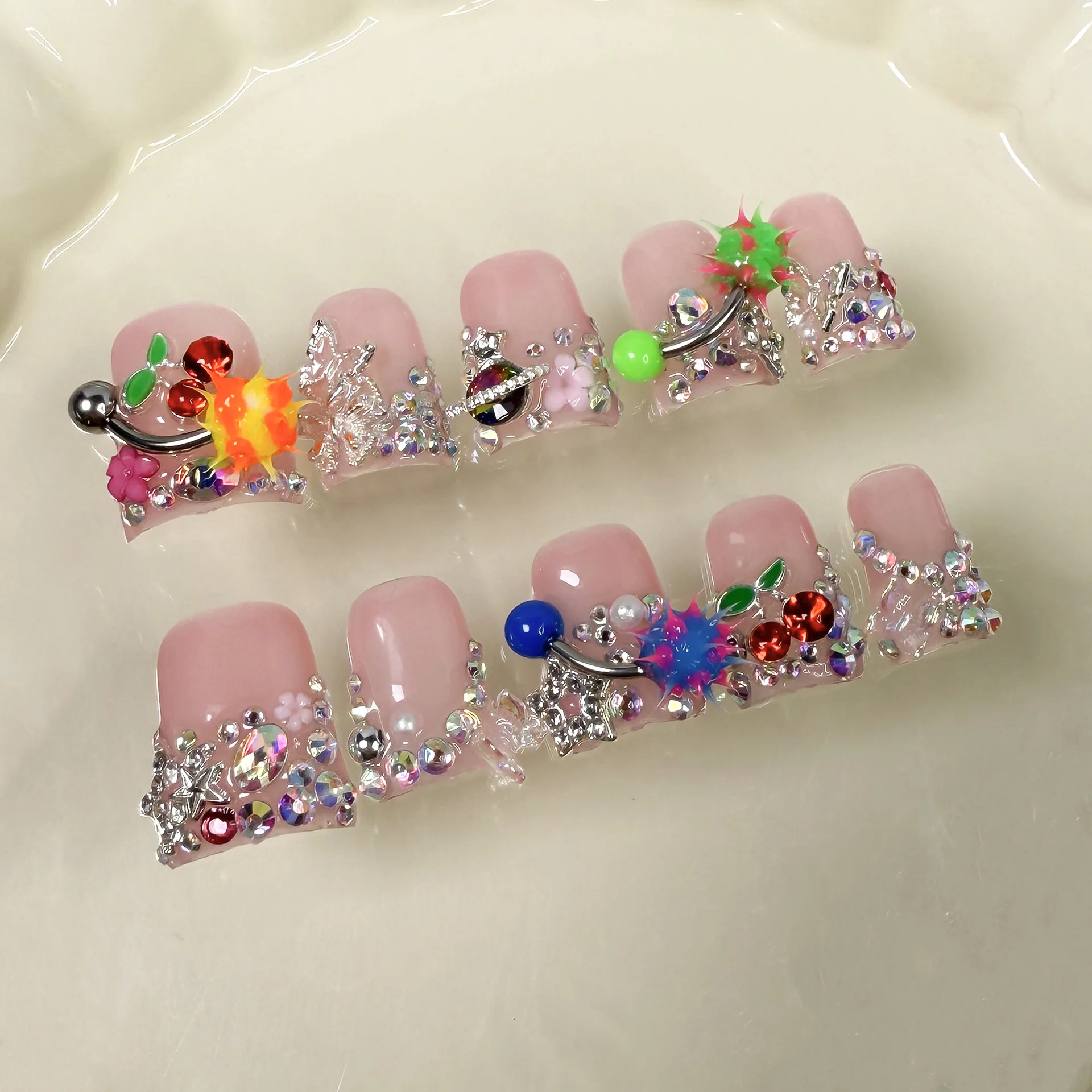 

Накладные ногти Duck Billed Armor Y2K ручной работы, 10 шт., розовые накладные ногти со стразами, металлические накладные ногти Cherry Flash Sweet Cool Girl на каждый день