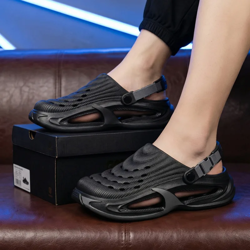 Neue Lochschuhe für Herren im Sommer, dicksohlig, rutschfest, atmungsaktive Fahrersandalen, langlebige und modische Strandschuhe. – Detail 24