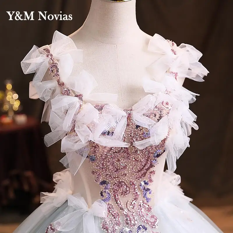 فستان Quinceanera أنيق سكوب حفلة موسيقية الكرة ثوب بلا أكمام الحلو الأزهار طباعة زهرة حجم كبير Vestido De 15 Anos Debutante