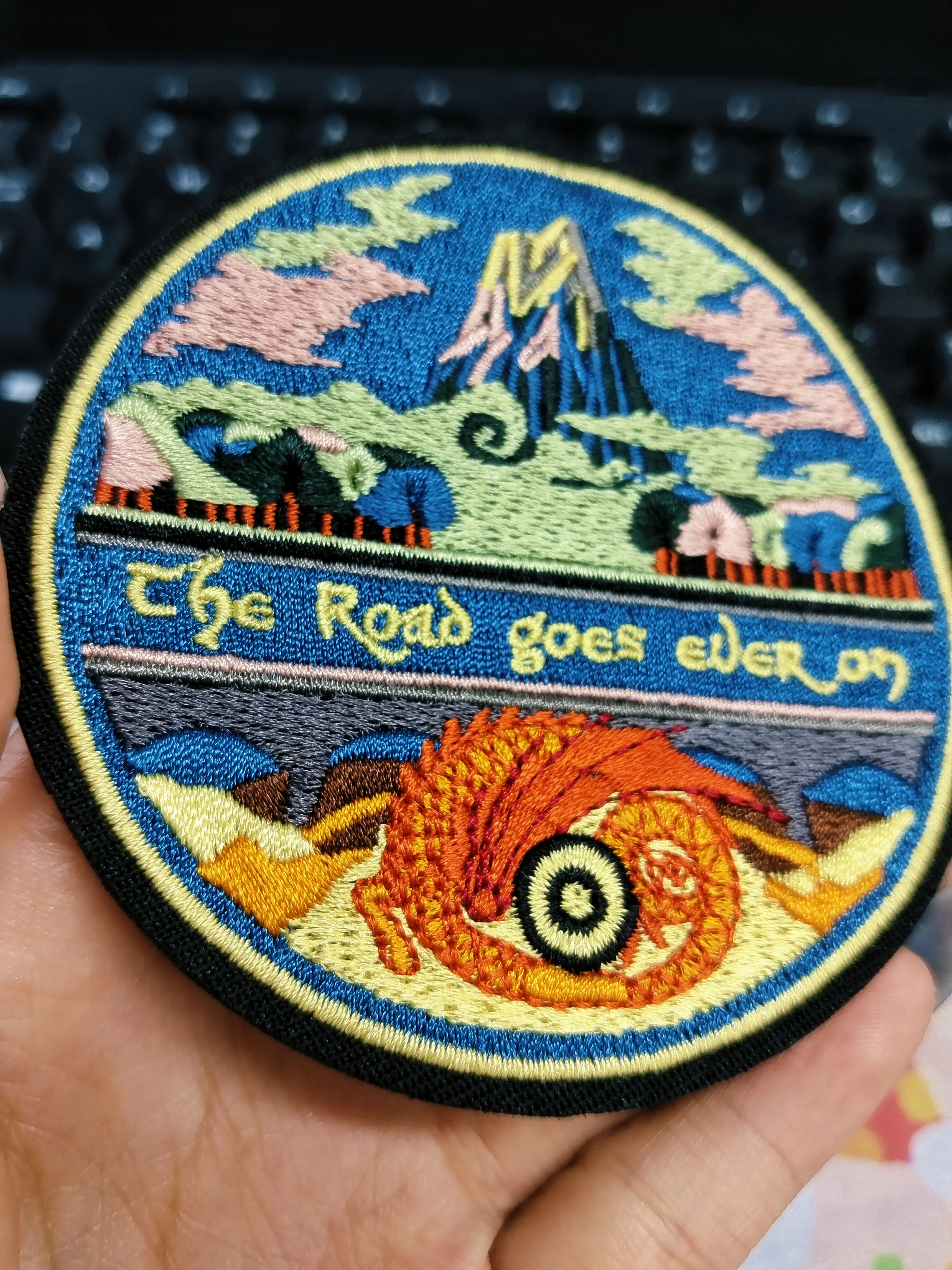 One Eye Scenic Patch The Road Ever On Mountain Embroidered Patches Iron On Badge for Clothing Jacket Shirt Applique Accessories