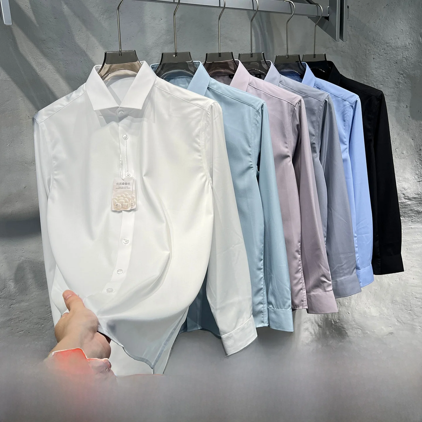 

Мужская шелковистая модальная стойка Long Sve Busin irt Drapey Autumn Faion из полиэстера из смеси шелка, подходит для однотонного цвета Jaet