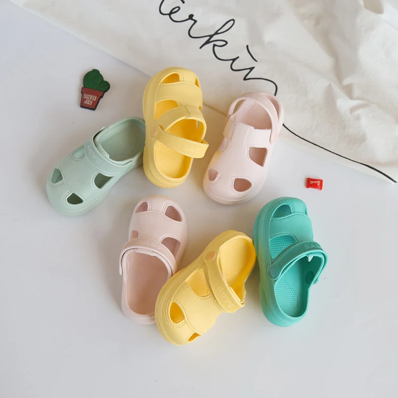 New Summer Children Shoes Non-Slip Slippers Baby Outdoor Fashion Hole Beach Sandals Slippers for Girl Boy