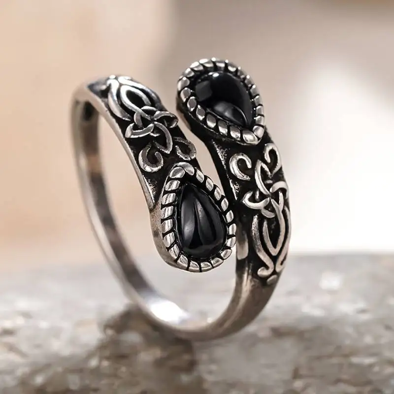 Huitan Elegantes Design Damen-Öffnungsring in Silberfarbe mit Eingelegtem Schwarzem Stein Party-Accessoires Vintage Gravierter Metall-Schmuck