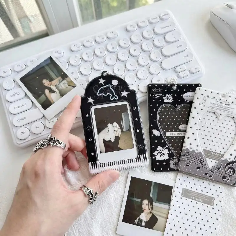 Kawaii Heart Shaped Kpop Idol Photocard Holder Keychain Small Card Album Bag Charm for Fans Travel Use