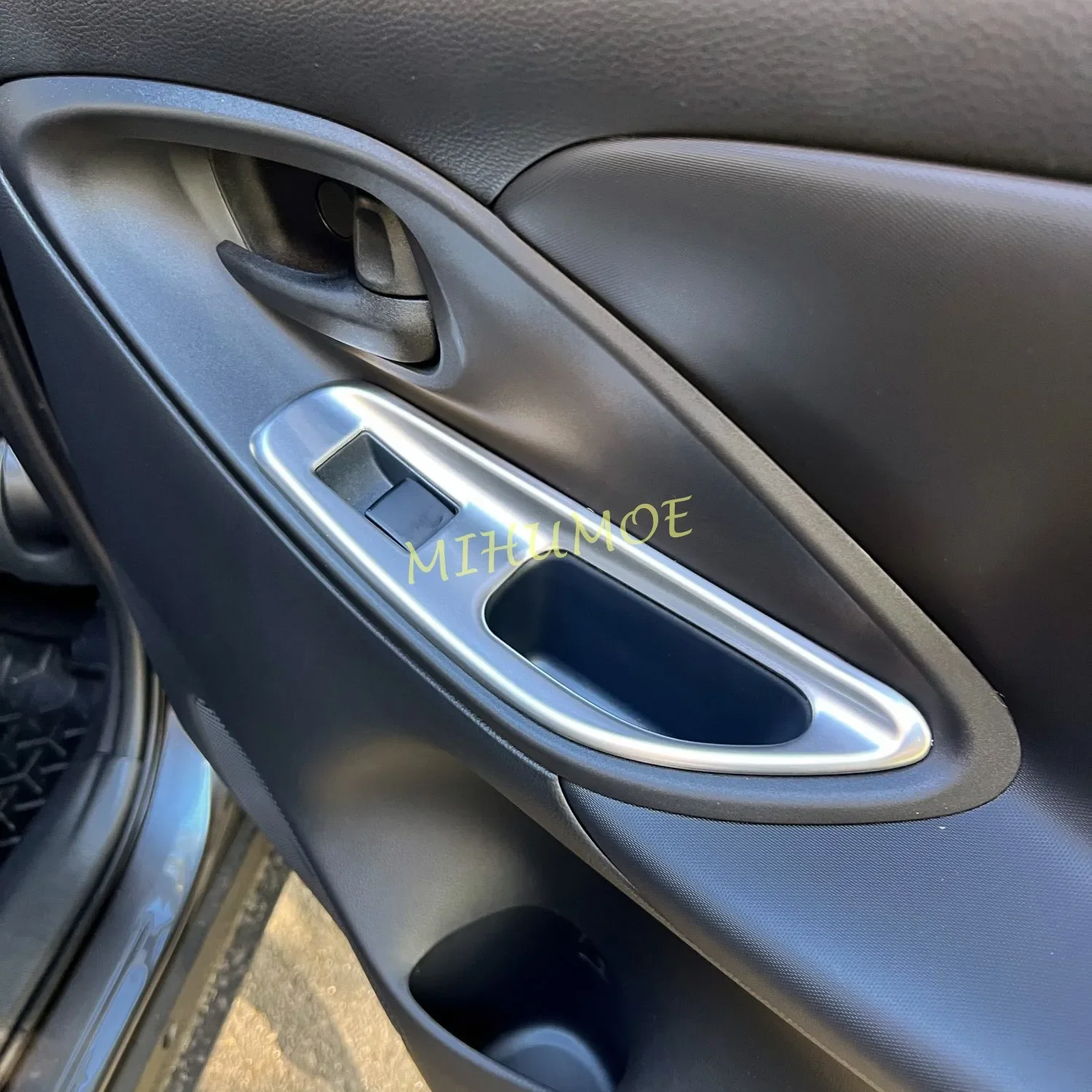 Stainless Steel Interior Door Window Switch Panel Cover Trims For Toyota Yaris / Yaris Cross 2020 2021 2022 2023 2024 2025
