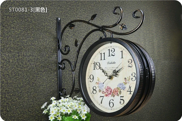 The product can be customized.Vintage decoration, silent European double-sided clock, American personality clock, wall clock