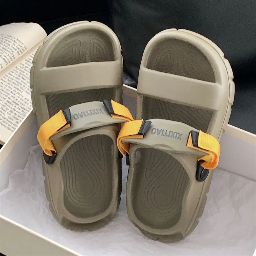 

Tide Cool Hundred Double Strap Anti-slip Anti-odor Outer Wear Slippers Men Women Couple Sandal Slippers Summer Love Cute