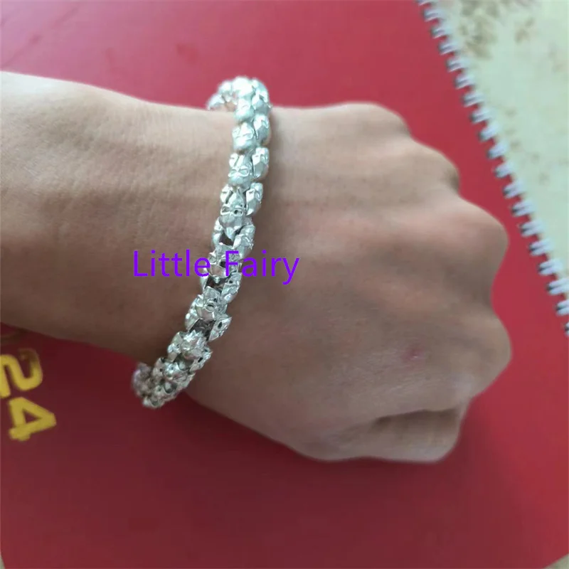 

Mai Chuang/ Handmade/ Old Retro Tibetan Silver Evil Transport Skull Bracelet Men and Women Couples Exquisite Jewelry Gift Amulet