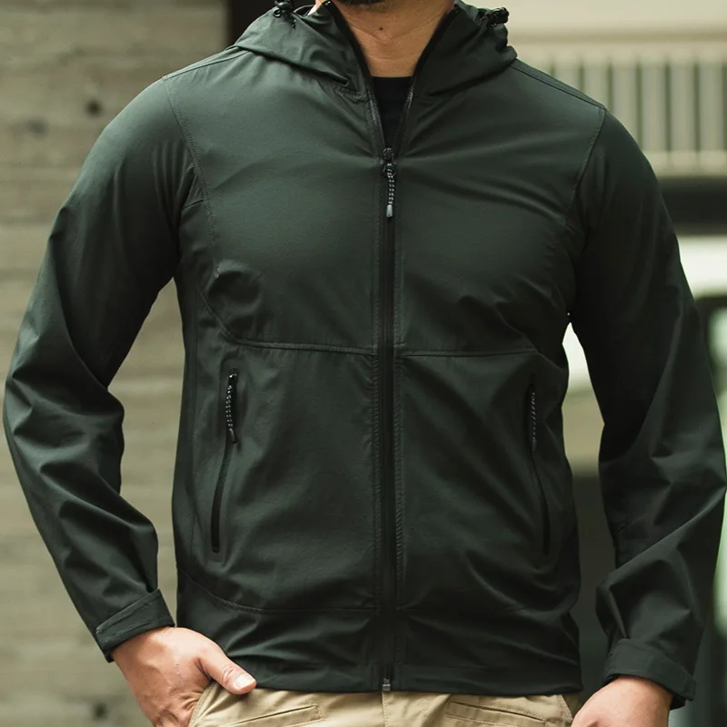 

Outdoor summer sun resistant lightweight skin jacket for men in spring and autumn, slim fit jacket, breathable outer layer