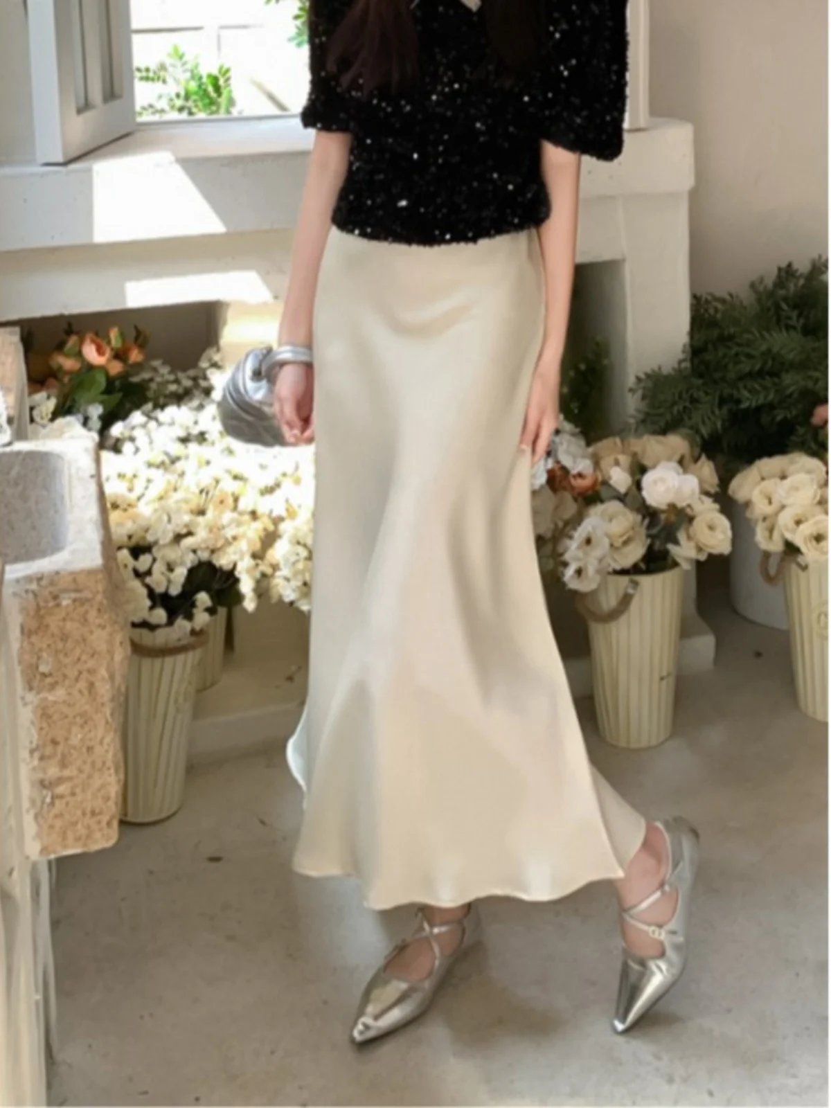 High-Grade Silky Satin Drape Skirt for Women Summer 2024 New Champagne Apricot High Waist Slimming Fishtail Long dress