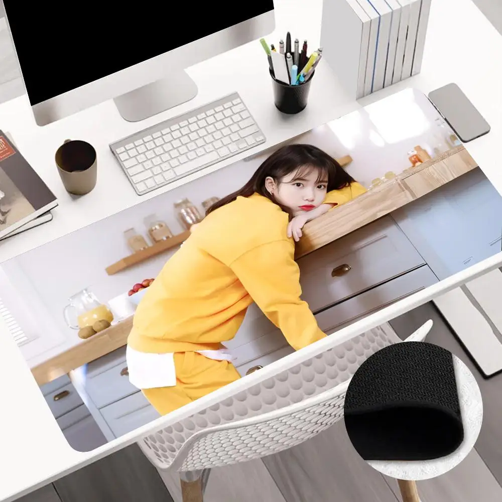 Singer I-IU L-Lee J-Ji-Eunss MINISO Mouse Pad Anime Game Mouse Pad Computer Desk Pad Office Carpet Laptop Mouse Pad