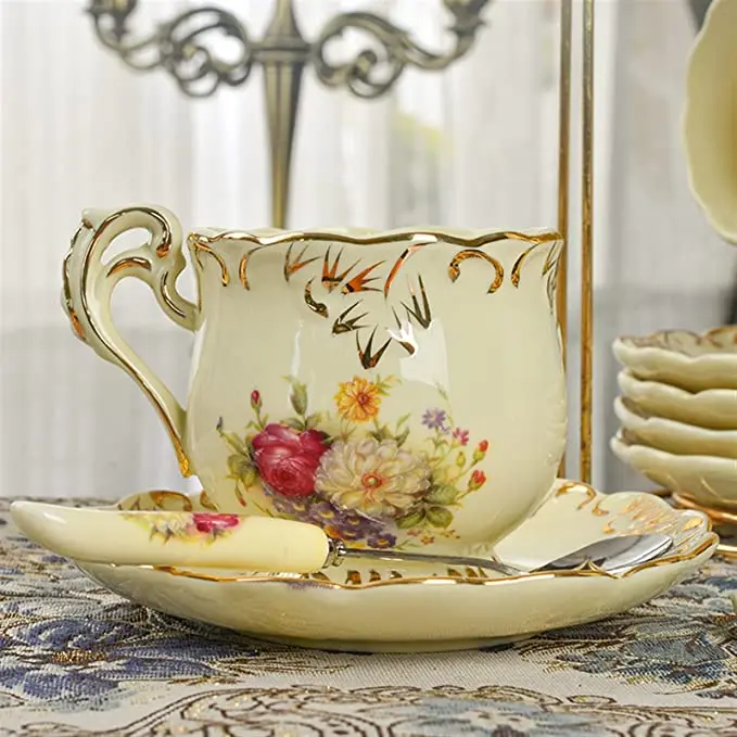 601 European Household Ceramic Handicraft porcelain gift tea cup and saucer sets Creative Coffee Set