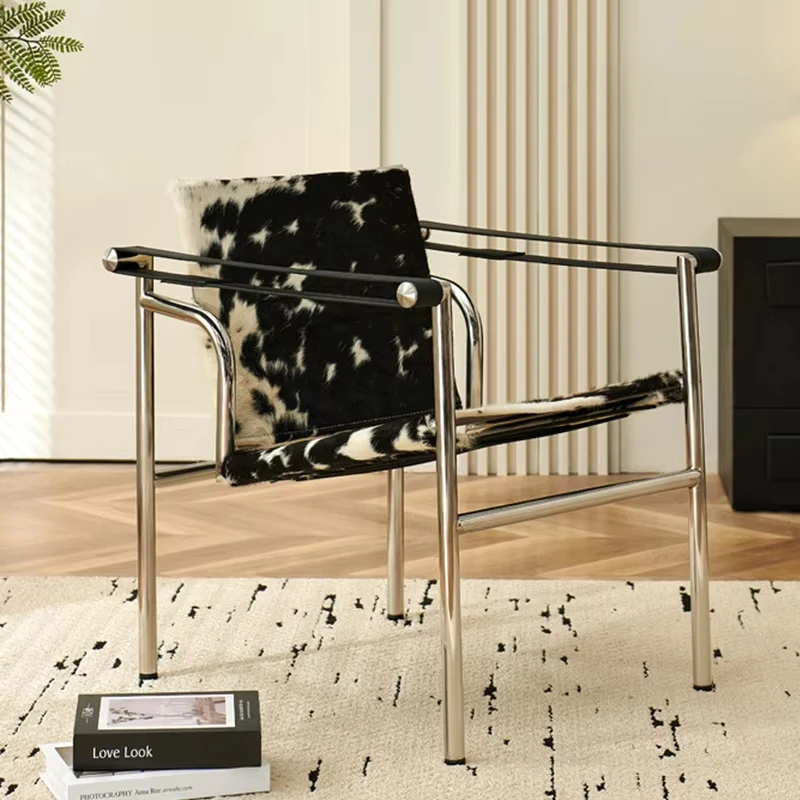 Nordic Modern Medieval-Style Stainless Steel Tube Lounge Chair Designer Furniture for Hotels Homes Coffee Shops